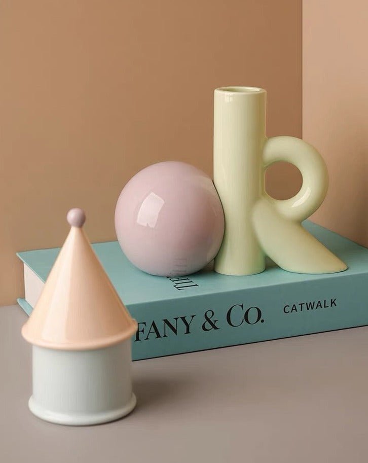 Keramik Vase „OK“ – Handgemachte Blumenvase | MANTHAUS